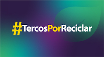 Diseño con fondo en degradado con los colores azul y morado. Al frente aparece, en blanco, el texto: Tercos por reciclar