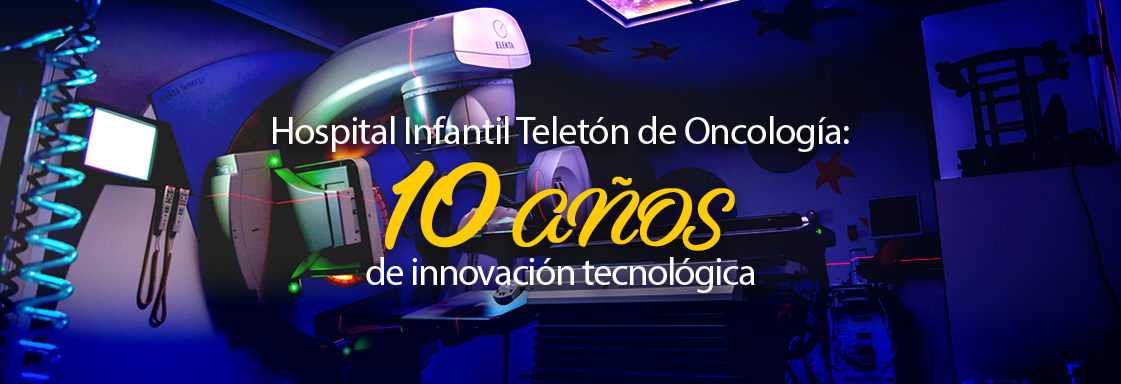 Imagen del acelerador lineal Elekta y encima el título Hospital Infantil Teletón de Oncología: 10 años de innovación tecnológica